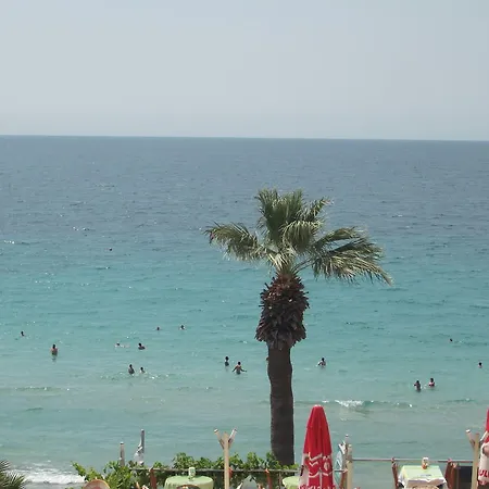 Villa Beach Κουσάντασι